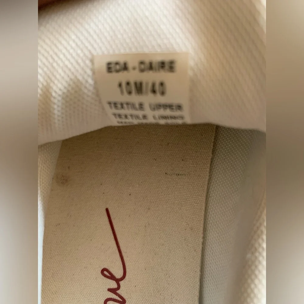 Ellen Degeneres ED-DAIRE‎ Love Slip-On Sneakers, Gray and White 10M